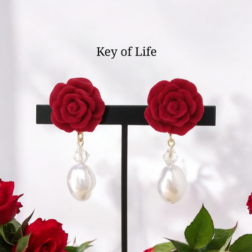 Key of Life▶︎赤い薔薇×バロックパール サージカルステンレス ピアス