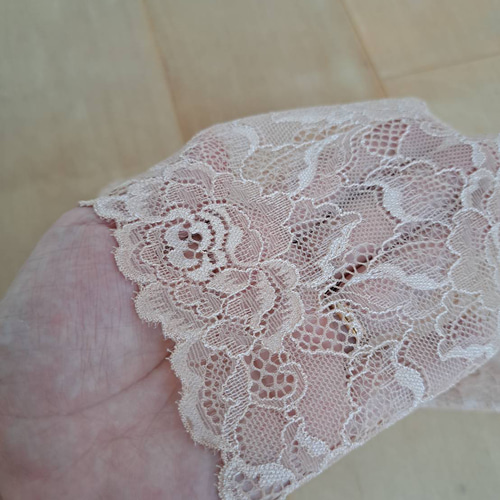 総ストレッチレース ヒップハングショーツ（ヌーディーベージュ