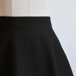 【選べる3色◎】ワッフルふくれジャガード フレアスカート【ブラック】 6枚目の画像