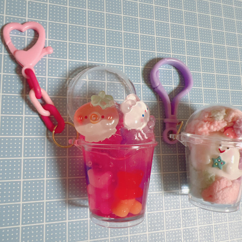 カプセルカップチャーム 30個セット プラカップ キーホルダー ワーク