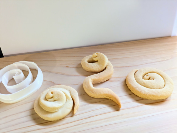 ヘビ　蛇　クッキーカッター/クッキー型 1枚目の画像