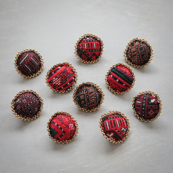 刺繍ブローチ（バローチ族） 1枚目の画像