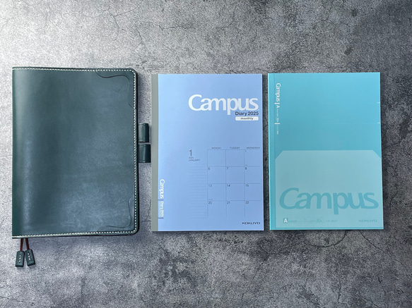 80年代のボウトのハンドメイドの手帳&ブックカバーです 手縫】CampusセミB5ダイヤリー&ノート用ブルーグリーン本革カバー