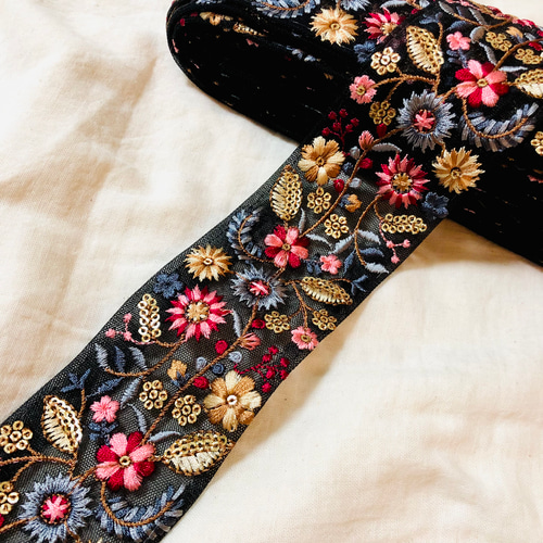 インド刺繍リボン】幅5.5cm・50cm｜花柄チュール｜ハンドメイド資材