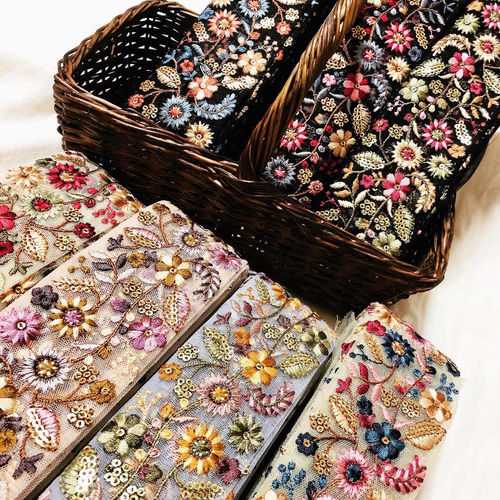 インド刺繍リボン　ハンドメイド　花柄　ロール　チュール　資材 楽天市場】【10cm単位】インド刺繍リボン 約4.5cm幅 4色（ インド