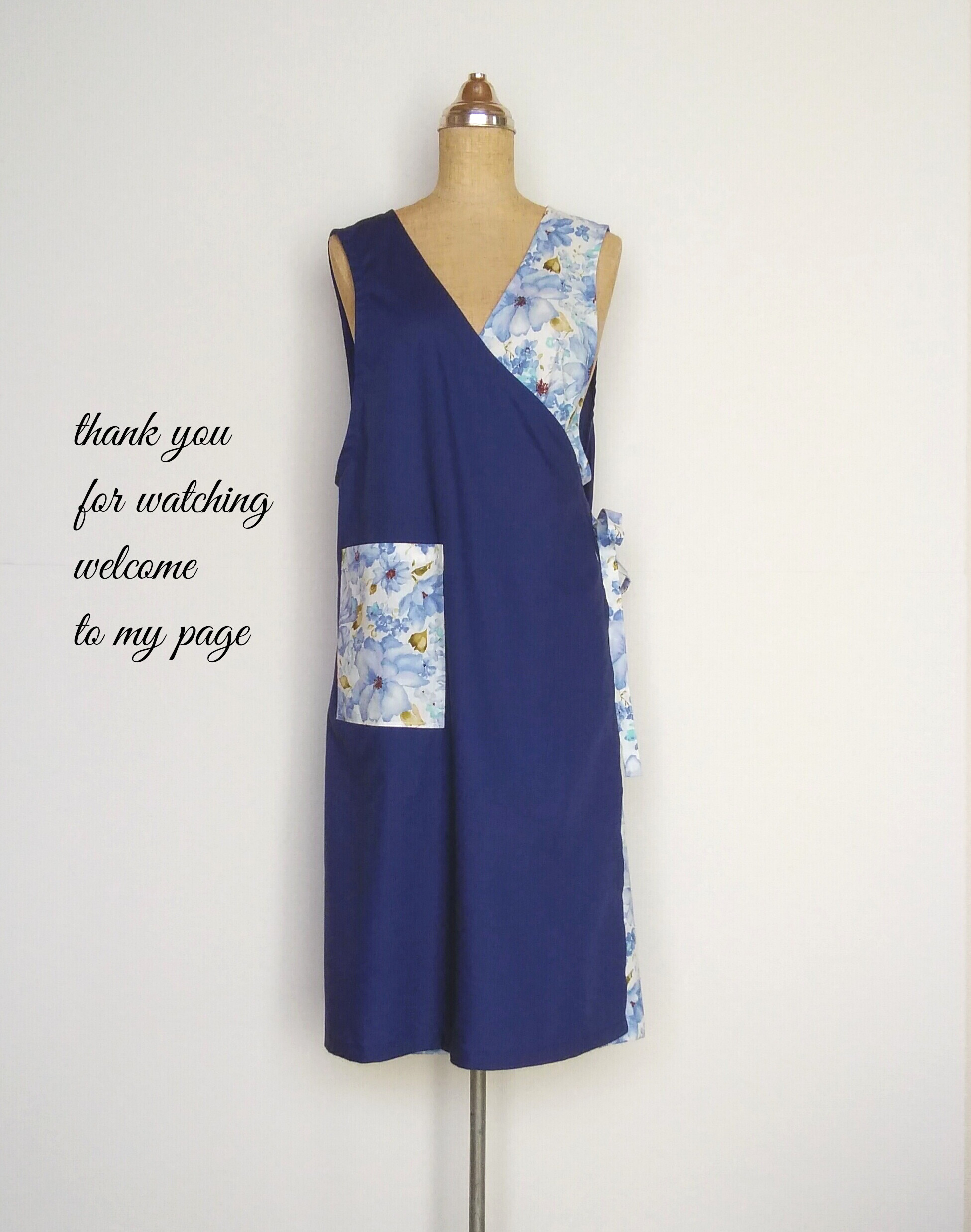 ワンピース風巻きエプロン(ブルー&花柄)