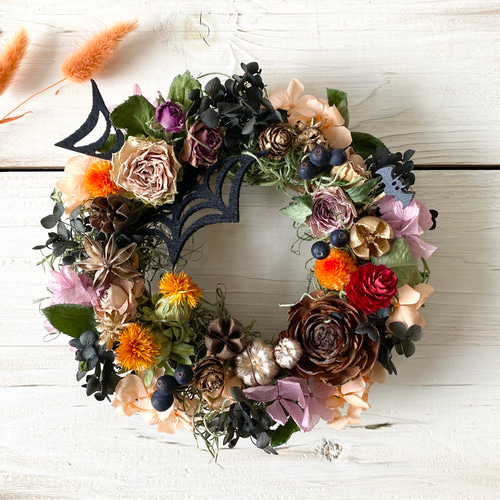 38㎝ パンパスグラスとススキの秋のリース ドライアンドラ ソラナム