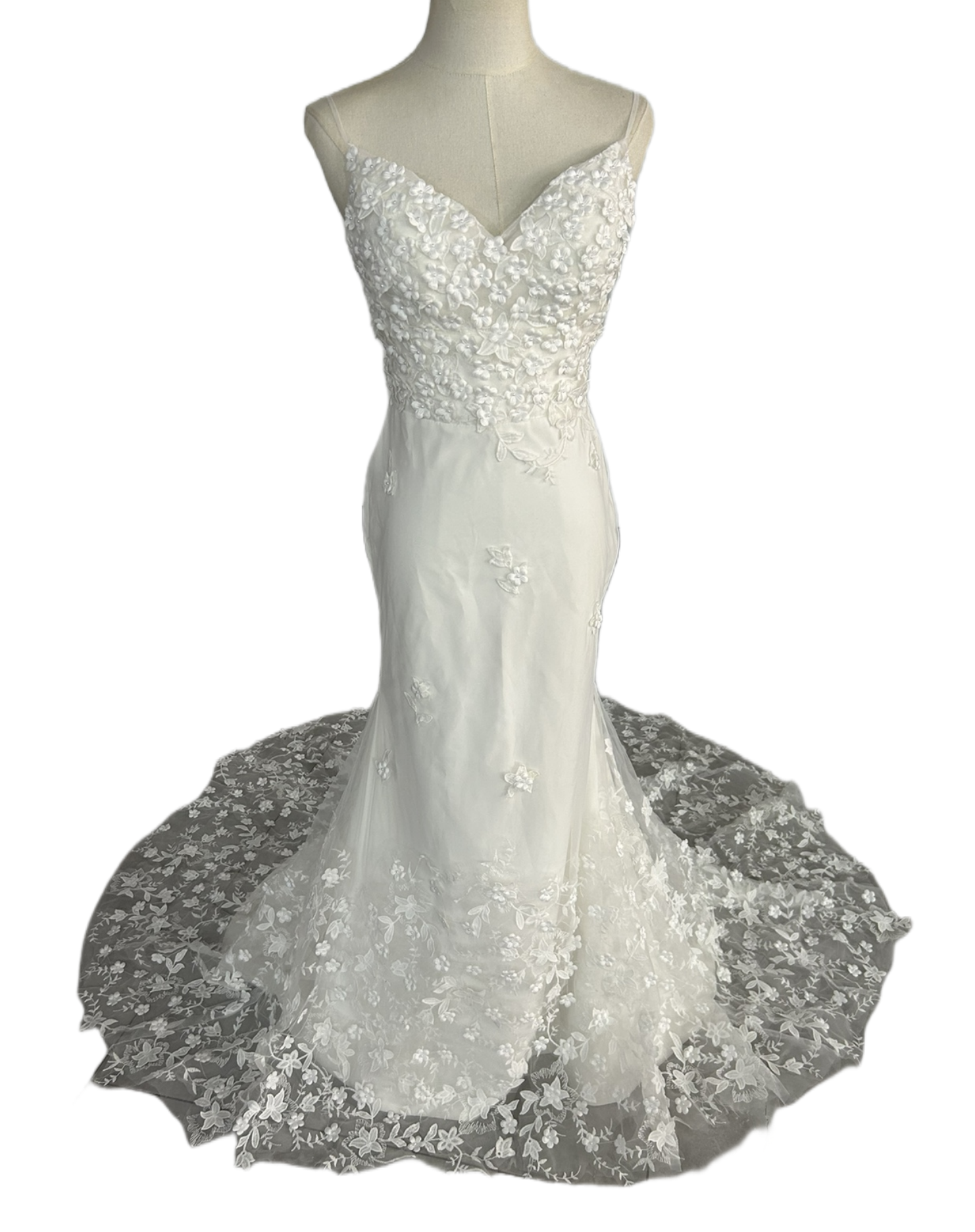 ウェディングドレス キャミソール Vネック 花モチーフ マーメイドライン 華やかなトレーン 結婚式