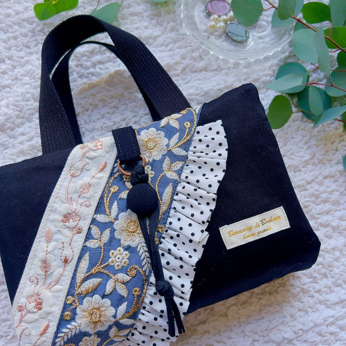 完成版《大人気》インド刺繍リボン レビューブックカバー 看護師