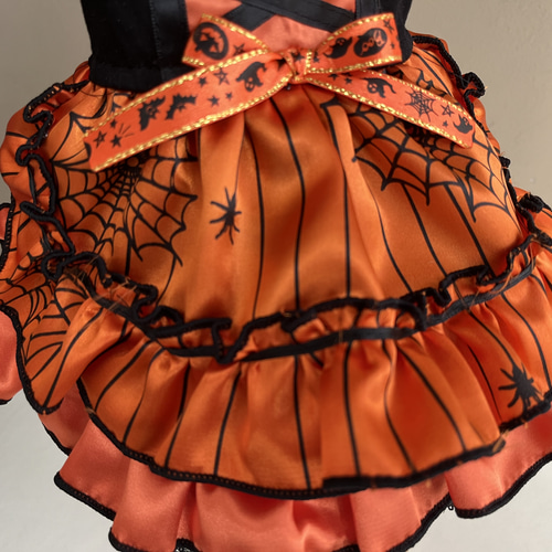 ◎犬服オーダー◎ハロウィン◎クモの巣サテン◎フリルスカート◎姫
