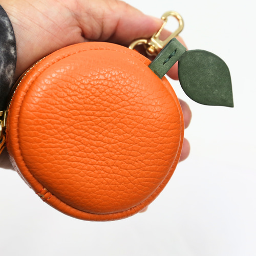 未使用級✨ゲラルディーニ　アクセサリーポーチ　オレンジ 未使用級✨ゲラルディーニ アクセサリーポーチ オレンジ