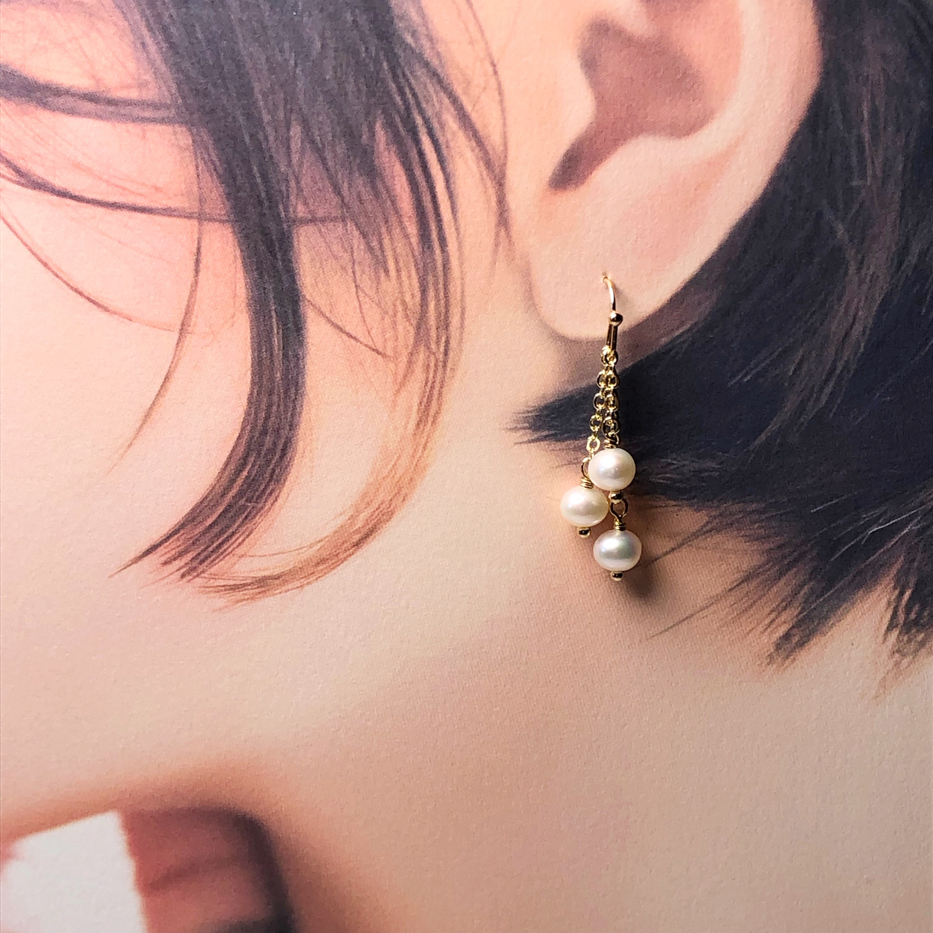 《  14kgfピアス》AAAパールのスイングピアス