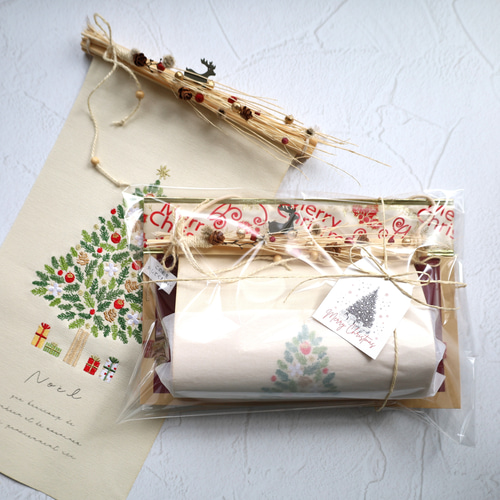 少し訳あり】クリスマスタペストリー☆空かけるトナカイ☆No.111