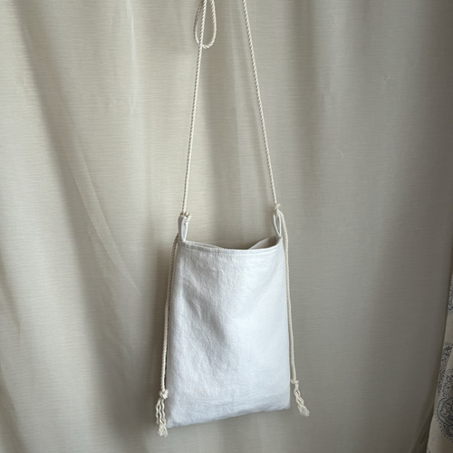 アンティークリネンとカットワーク刺繍 ショルダーバッグ ショルダー