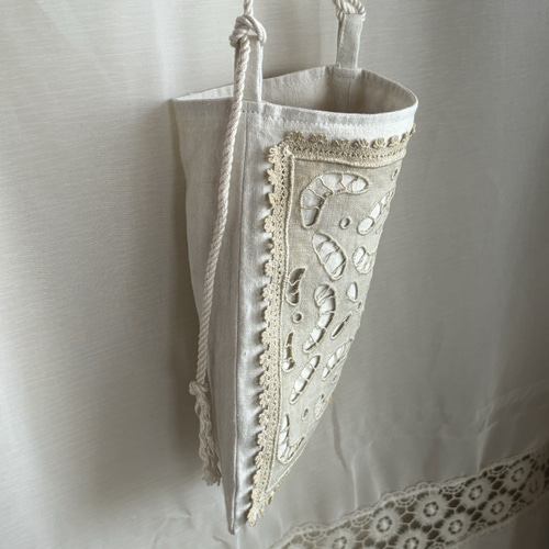 【正規販売店】 アンティークリネンとカットワーク刺繍 ショルダーバッグ バッグ