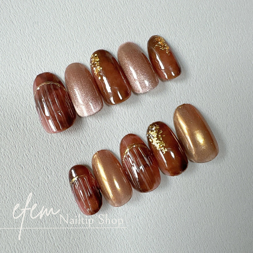 ネイルチップオーダー べっ甲サンド砂ブラウンニュアンス左右非対称ゴールドショート 楽天市場】ネイルチップ 秋色べっこうニュアンスアート サイズ