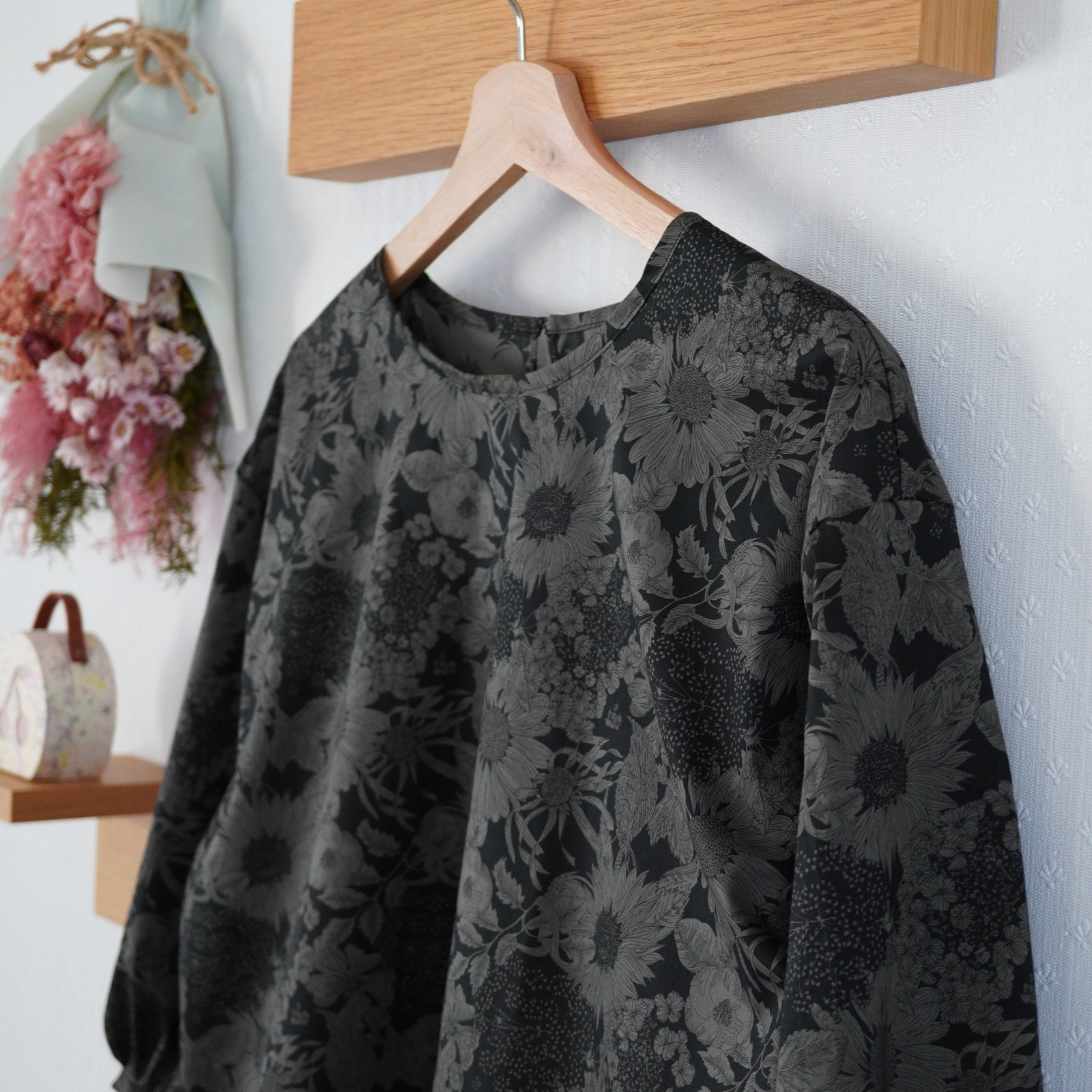 アパレル起用色｜リバティ＊ふんわり袖ブラウス （7・9・11・13号)