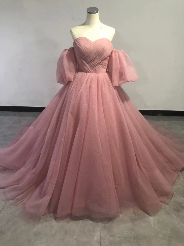 人気上昇！ピンク  カラードレス キラキラチュール  ソフトチュール 華やかなトレーン   結婚式/披露宴/前撮り