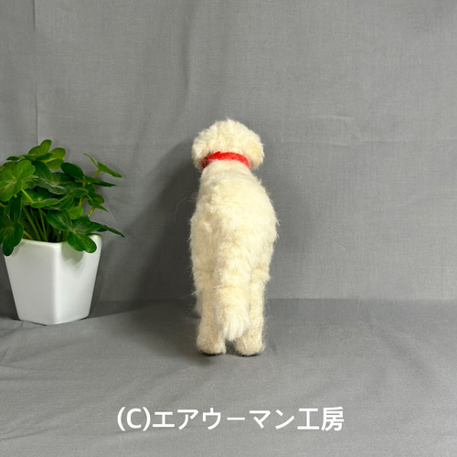 犬の日2024 羊毛フェルトの犬の人形（英国ゴールデンレトリバー