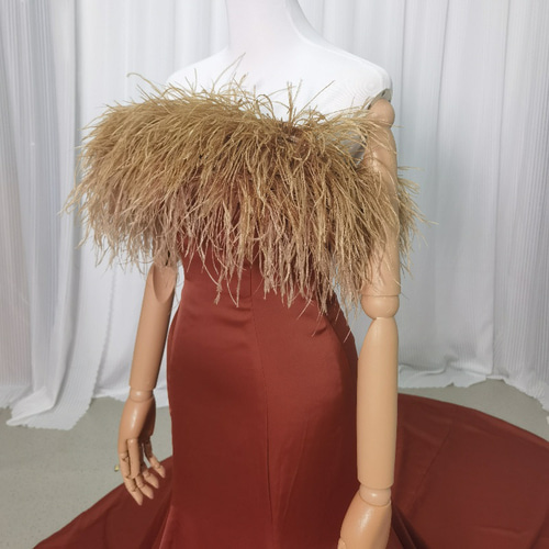 送料無料！カラードレス マーメイドライン フェザードレス 滑らか