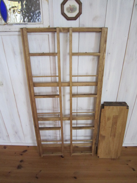 道具無し1分で折り畳式本棚シリーズの60㎝巾サイズ（棚板奥行大き目タイプ）