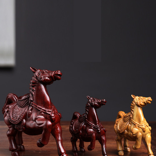 財を呼ぶ 緑檀（りょくだん） 紫檀（したん） 馬（うま） 文房具彫刻の