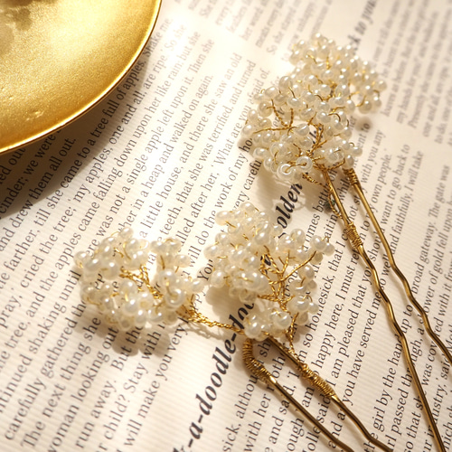 ビーズ髪飾り】かすみ草ヘアピン ブライダル 結婚式 ヘアアクセサリー