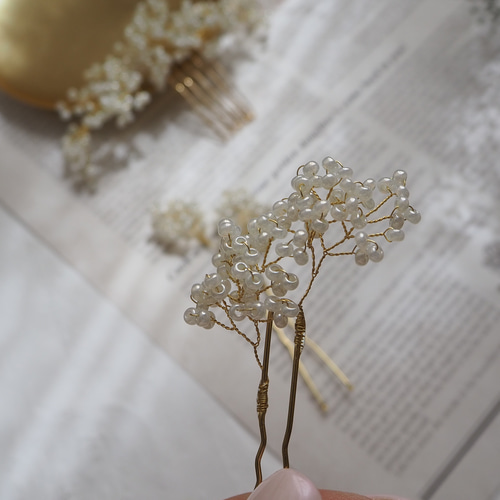 ビーズ髪飾り】かすみ草ヘアピン ブライダル 結婚式 ヘアアクセサリー