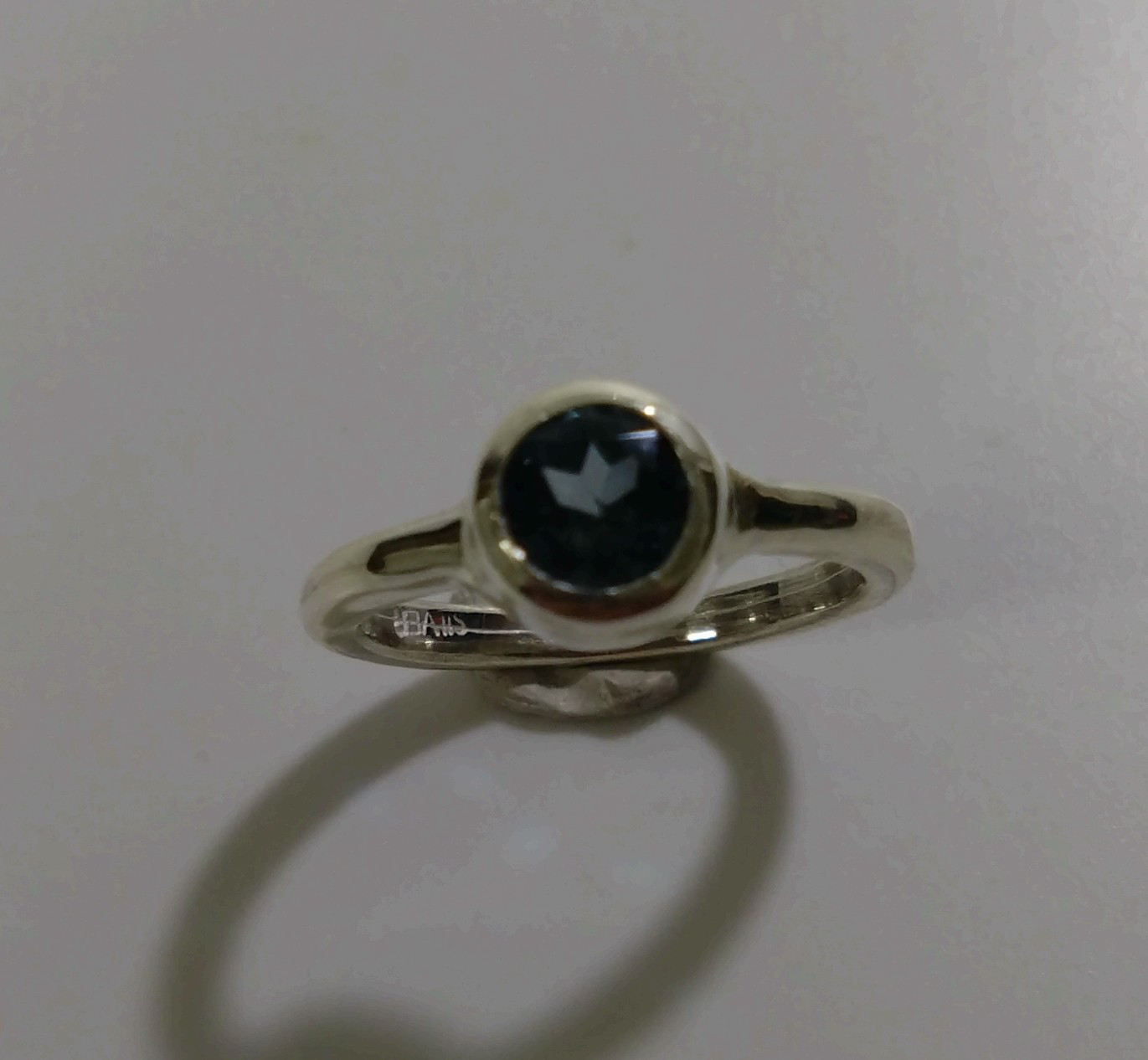 ロンドンブルートパーズのリング 　◆