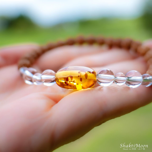 ✰︎‪ 琥珀 ✰ ✰︎　ルドラクシャブレスレット 生きる喜び・健康・受験・勝負のお守り！大粒！高品質アンバー（琥珀
