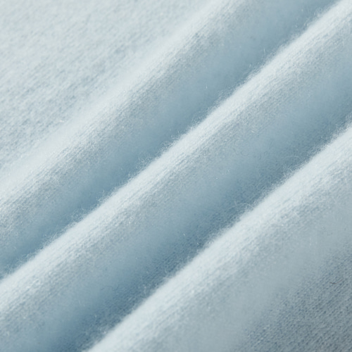 やわらかい繊維から生まれる最高の心地良さ カシミヤ100％ ハイネック