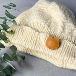 flower 本革ブローチ black ブローチ Z-chan(じいちゃん) 通販