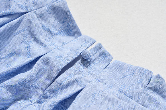 ★有貨★ 甜美感十足的褶皺襯衫，成熟女性也能享受。長袖套頭衫，棉質。 240903-1 第9張的照片