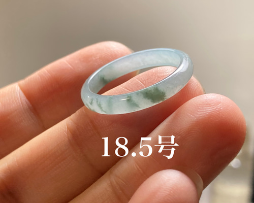 L9-03 美品 薄青い 18.5号 天然グアテマラ産 A貨 本翡翠