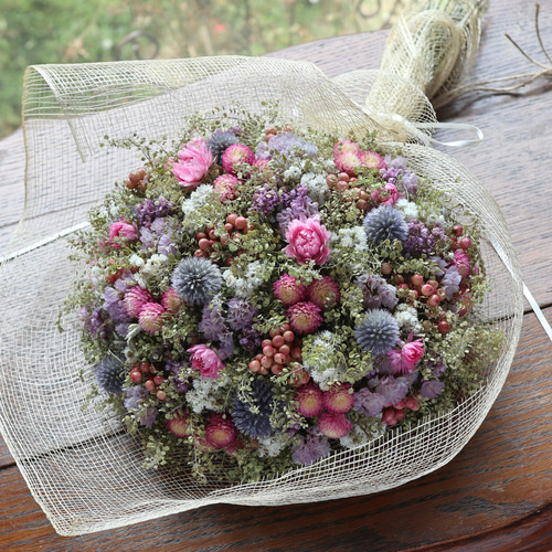 45cm) マメグンバイナズナと千日紅のお花畑スワッグ/ブーケ/ドライ