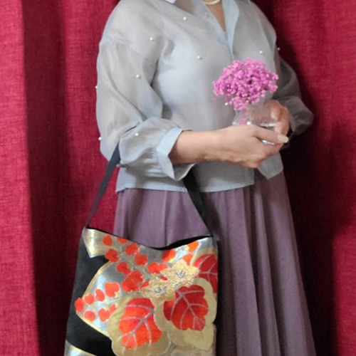 Creema母の日限定】和風花模様シルク着物帯のリメイクトート