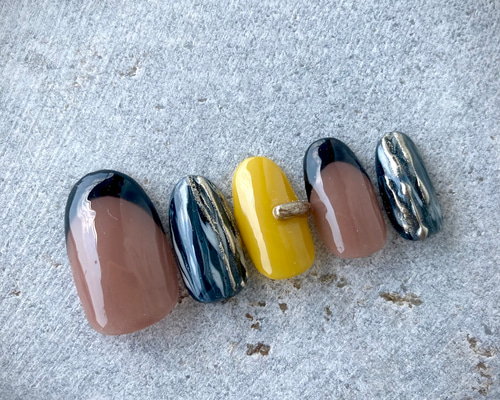 ネイルチップ 大人カラー✖️マスタードイエロー ネイルチップ