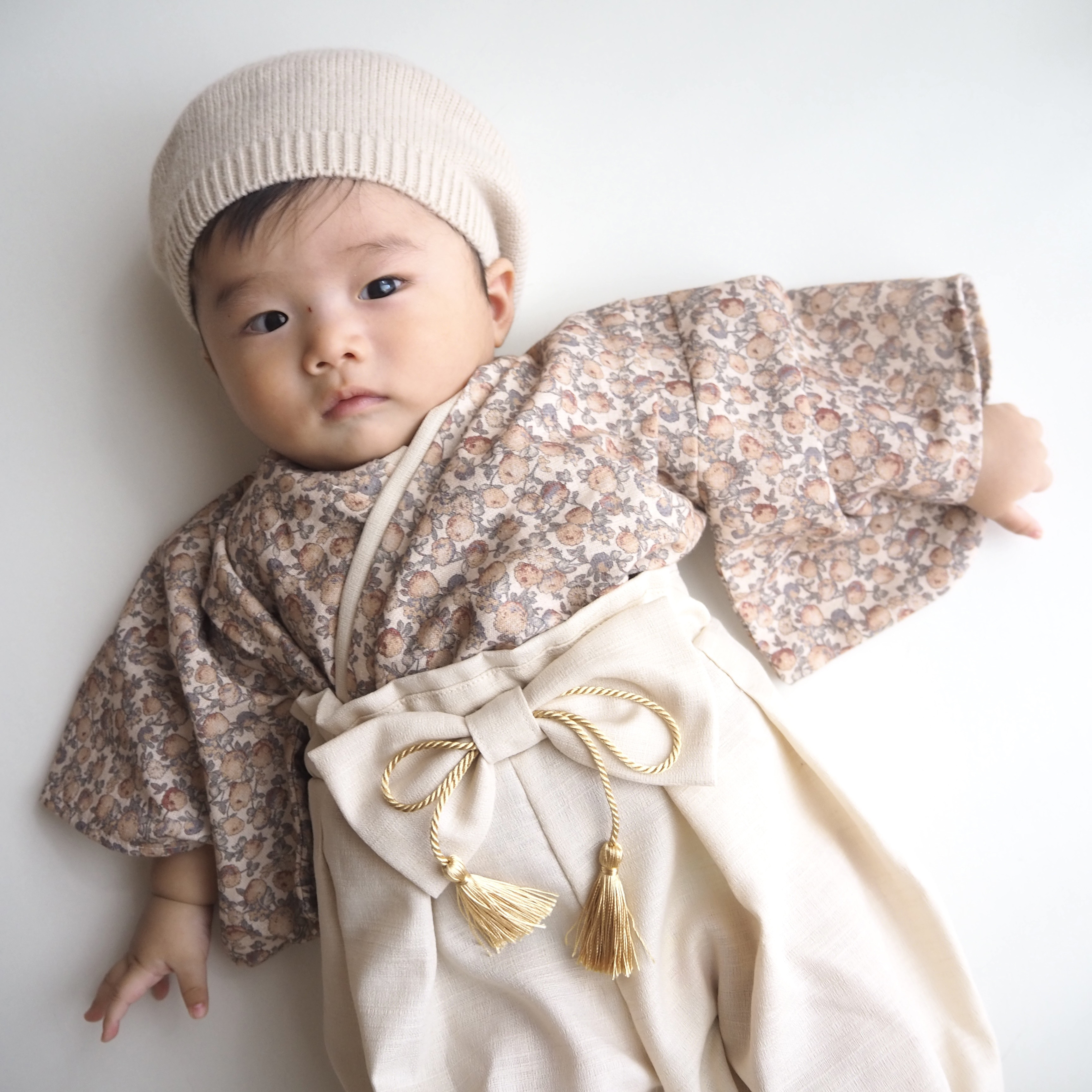 ベビー袴 クラシカルフラワー / 70㎝.80㎝