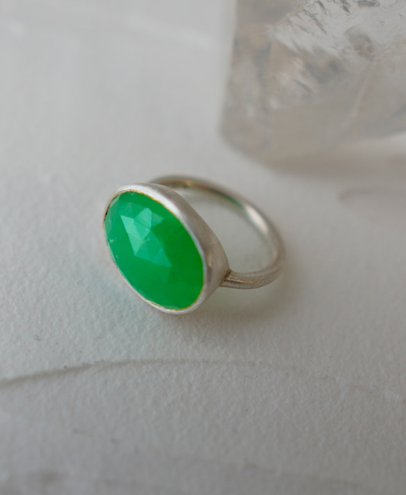 ★【スーパーセール】カルセドニー(クリソプレーズ)　シルバーリング　11号【30%オフ】 6枚目の画像