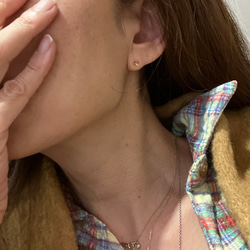 ★ 星 小ぶりピアス K18ゴールドピアス ユニセックスピアス 7枚目の画像