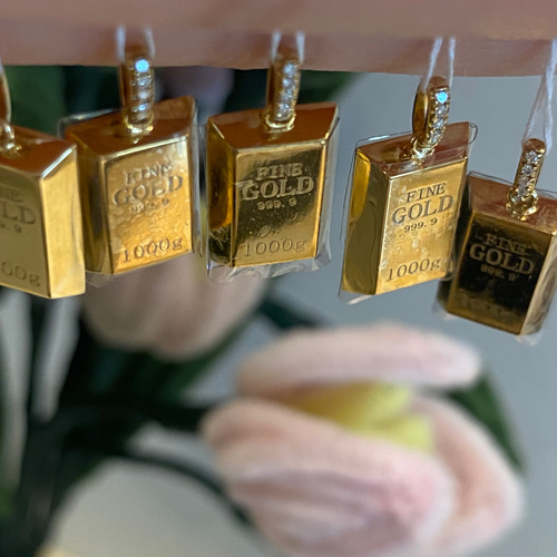 K18YG 天然ゴールデンベリル＆天然ダイヤモンドペンダントトップ　鑑別書