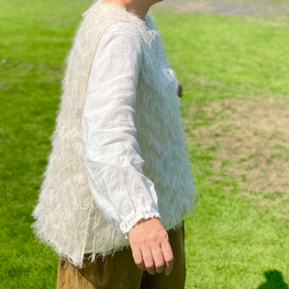 長い毛足のベスト　ジレ　秋冬春　もふもふ【受注製作】【送料無料】 13枚目の画像