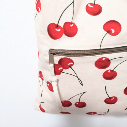 さくらんぼ柄シュシュトートバッグ トートバッグ omo＊布雑貨