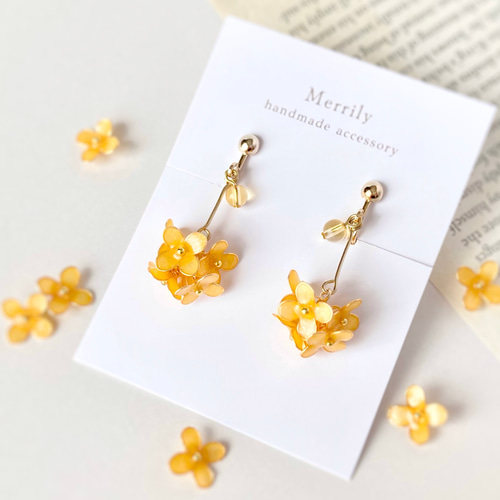 訳あり 三つ葉ピアス フラワーピアス イエローゴールドカラー 訳あり