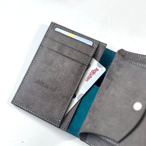 ミドルウォレット【ターコイズ（内装：グレー）】二つ折り財布