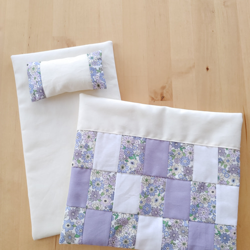 ドールキャリア お人形用抱っこ紐 お布団セット 紫 小花柄 おもちゃ