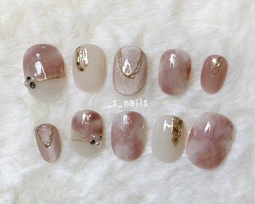 シアーブラウン ニュアンスネイル ＊ネイルチップ ネイルチップ（つけ