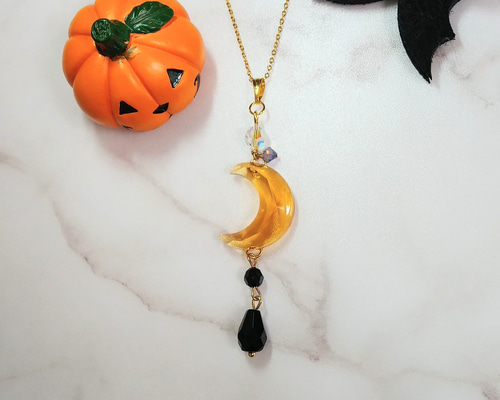No.3089★ハンドメイド★ゴールドハロウィン♡フラワーレジンネックレス No.3089☆ハンドメイド☆ゴールドハロウィン♡フラワーレジン