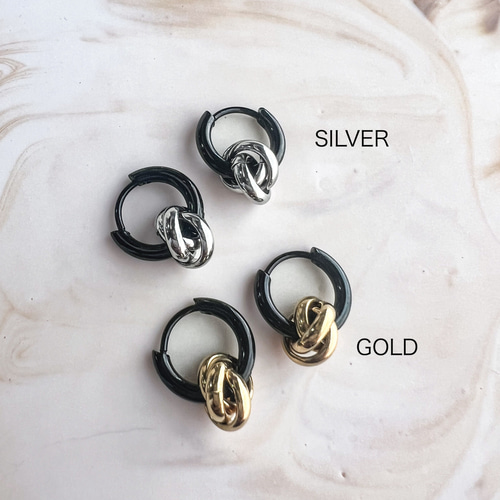 送料無料！男女兼用 「黒×SILVER」 つけっぱなしOK！プチトリニティ