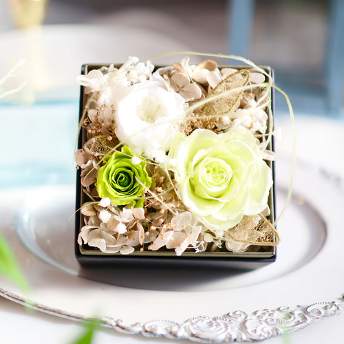 プリザーブドフラワーアレンジボックス